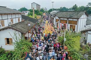 还得努力！穆迪出战23分钟11中5拿到12分4板 正负值-4